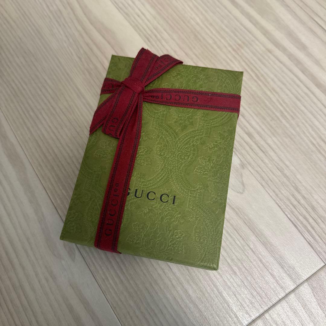 Gucci ブラック レザー キーケース