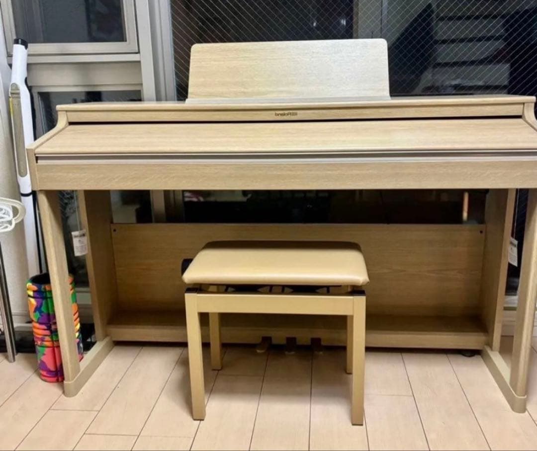 Angel Q様限定ページRoland RP701 LA 2023年製電子ピアノ