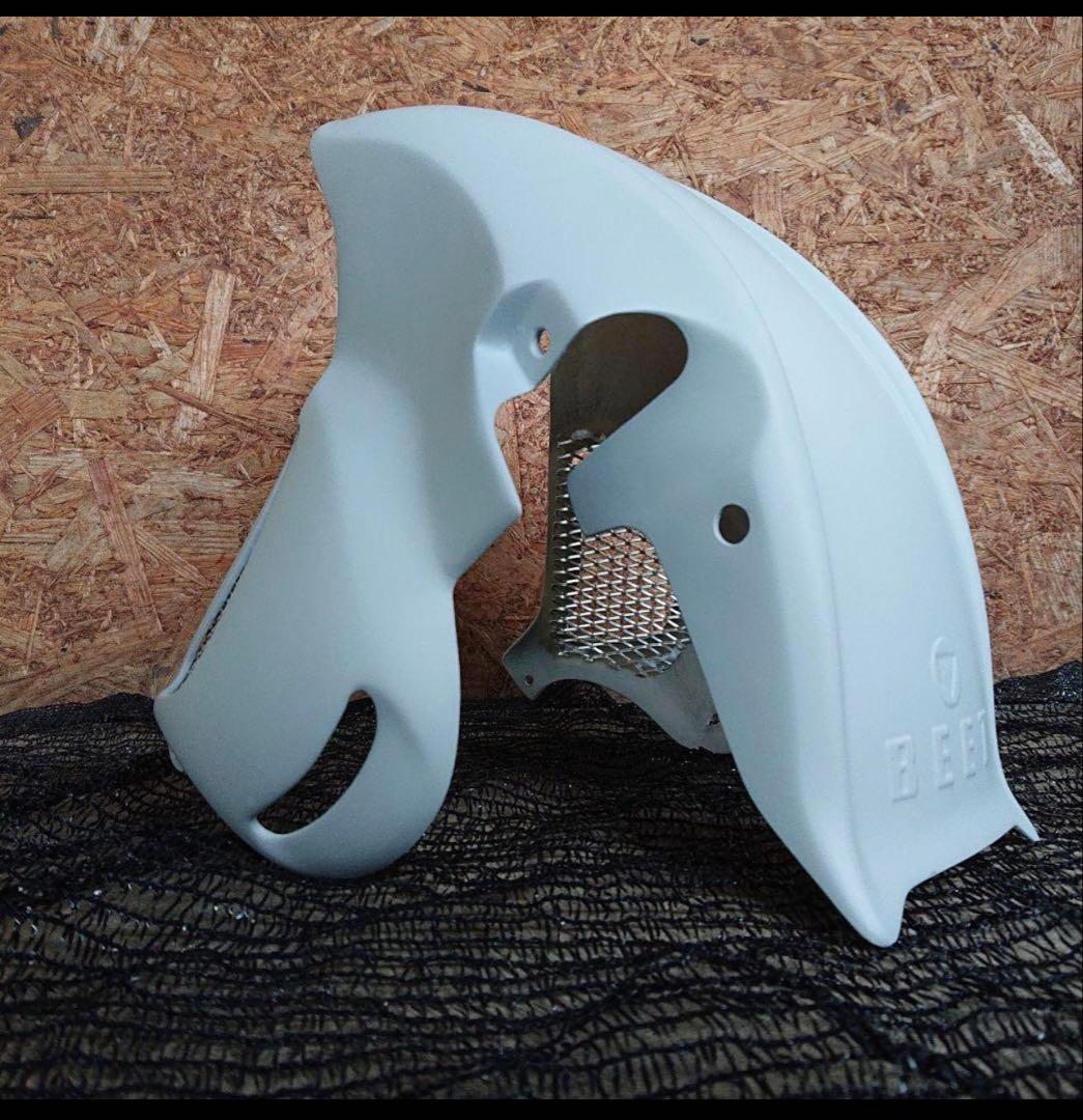 ホーネット250 エアロシャーク　フェンダー　BEETタイプ　FRP 　mc31