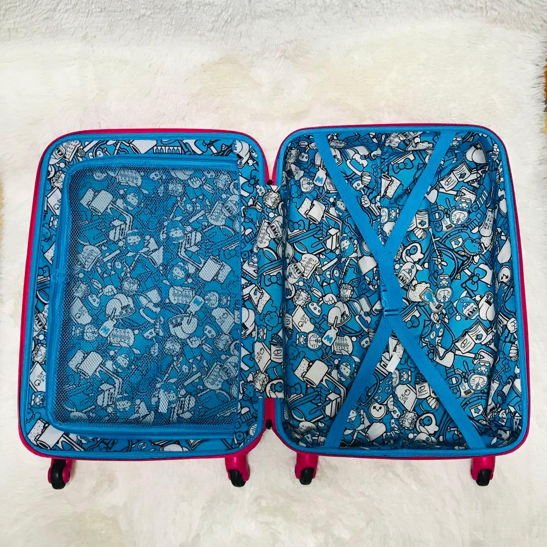 【美品】ハローキティ ドラえもん コラボ スーツケース ピンク キャリーバッグ