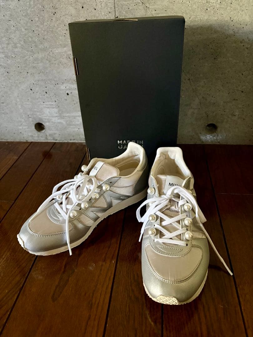 MIZUNO MR1 for MUVEIL コラボレーションモデル　25.5