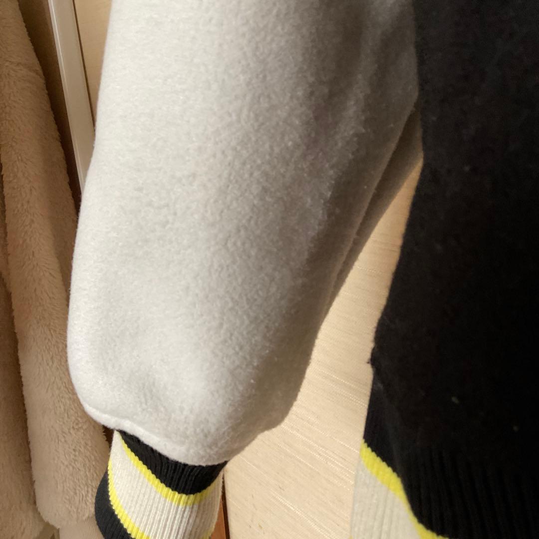 グラニフ　 スタジャン　シティボーイペンギン