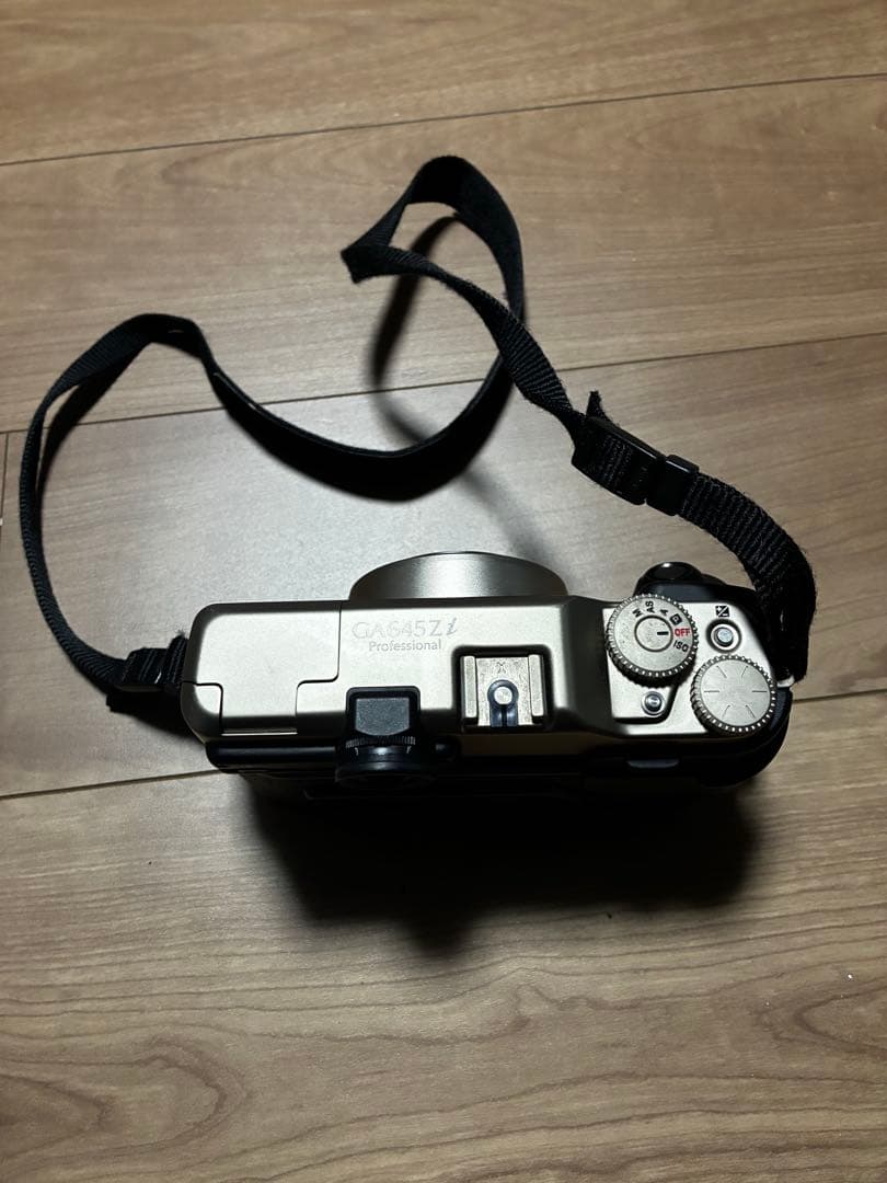 フィルムカメラ fujifilm / ga645zi
