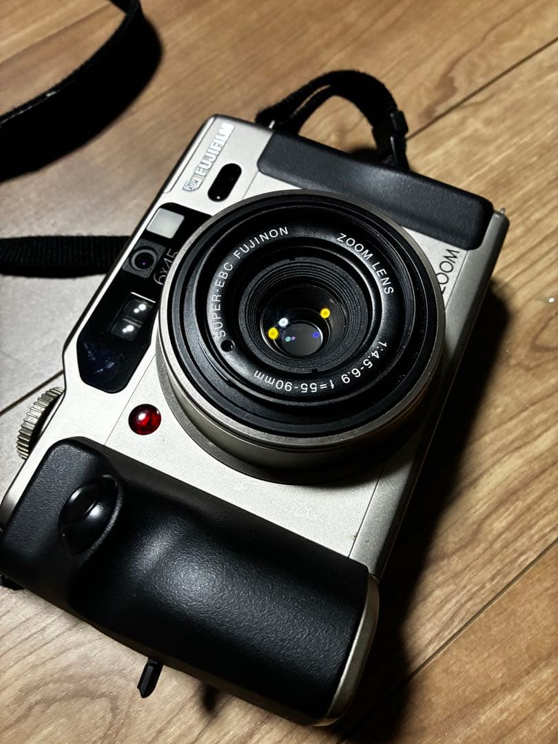 フィルムカメラ fujifilm / ga645zi