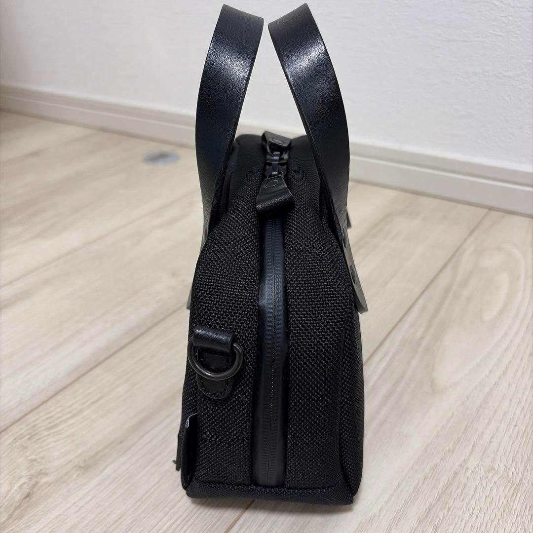 カワニシカバン　comame コーデュラ　ブラック　ベルト付き