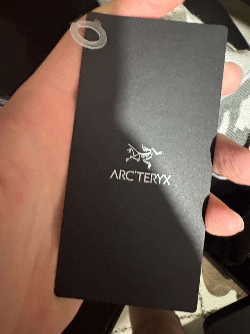 ARC'TERYX ニット帽 グレー 迷彩