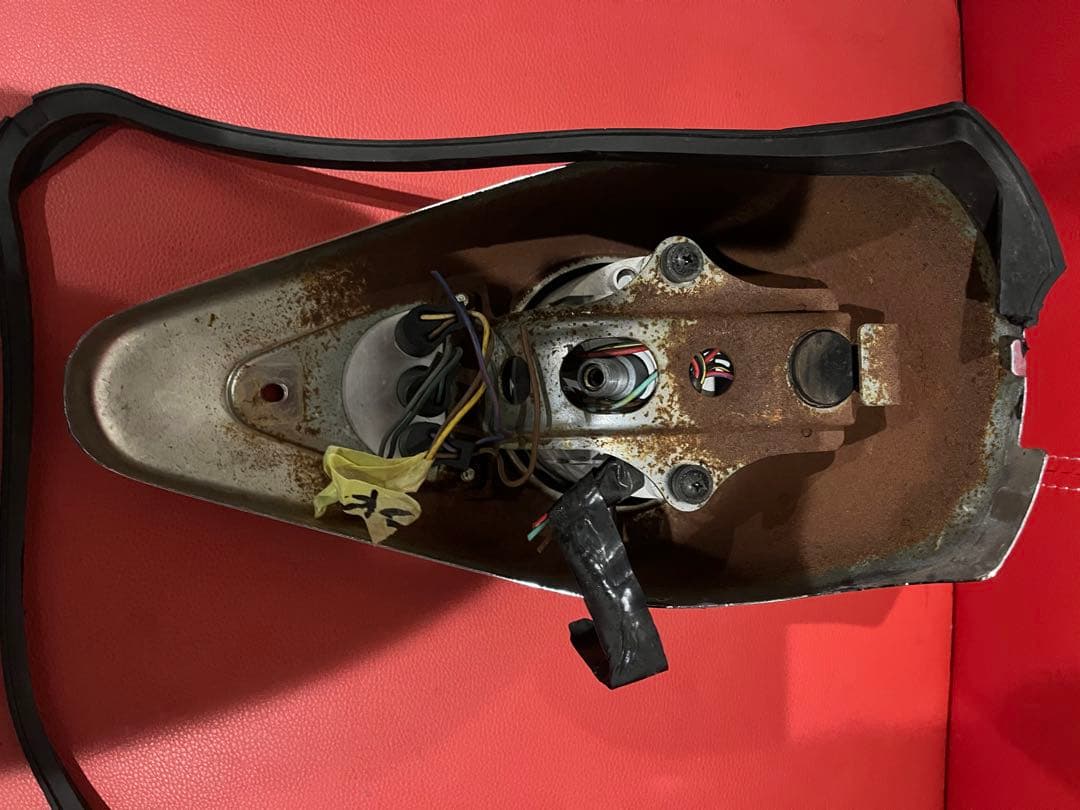 バルカン400バイクタンクとスピードメーターセット