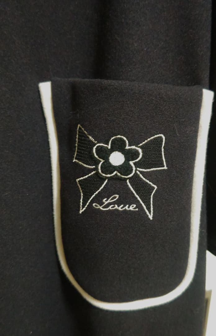 ヒルトンホテルで購入★新品ネイビー リボン刺繍コート★サイズ42