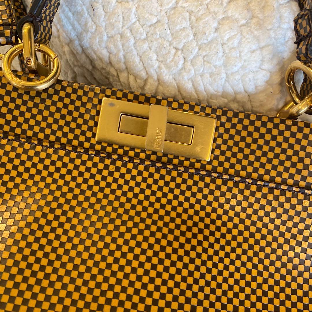 激レア　FENDIフェンディ　ピーカブー　ショルダーハンドバッグ