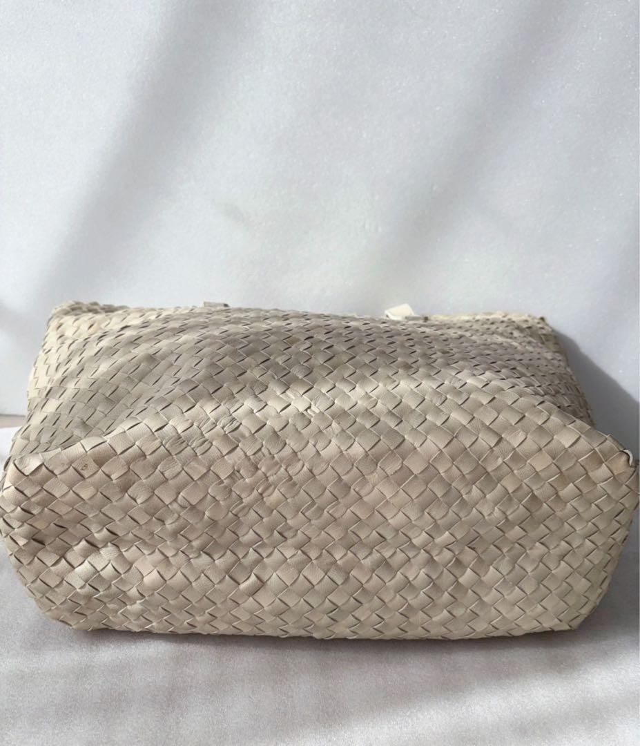 コキアドラゴン トゥモローランド編込み トートバッグ 肩