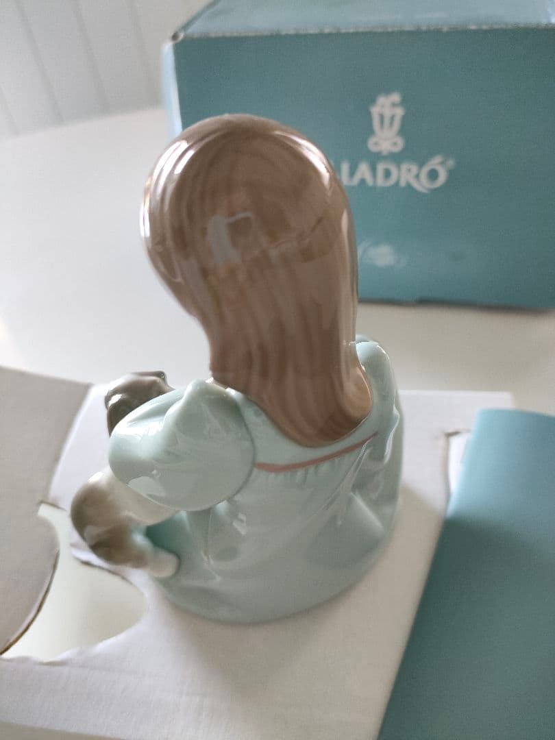 【美品】LLADRO　起こしちゃだめよ #5640