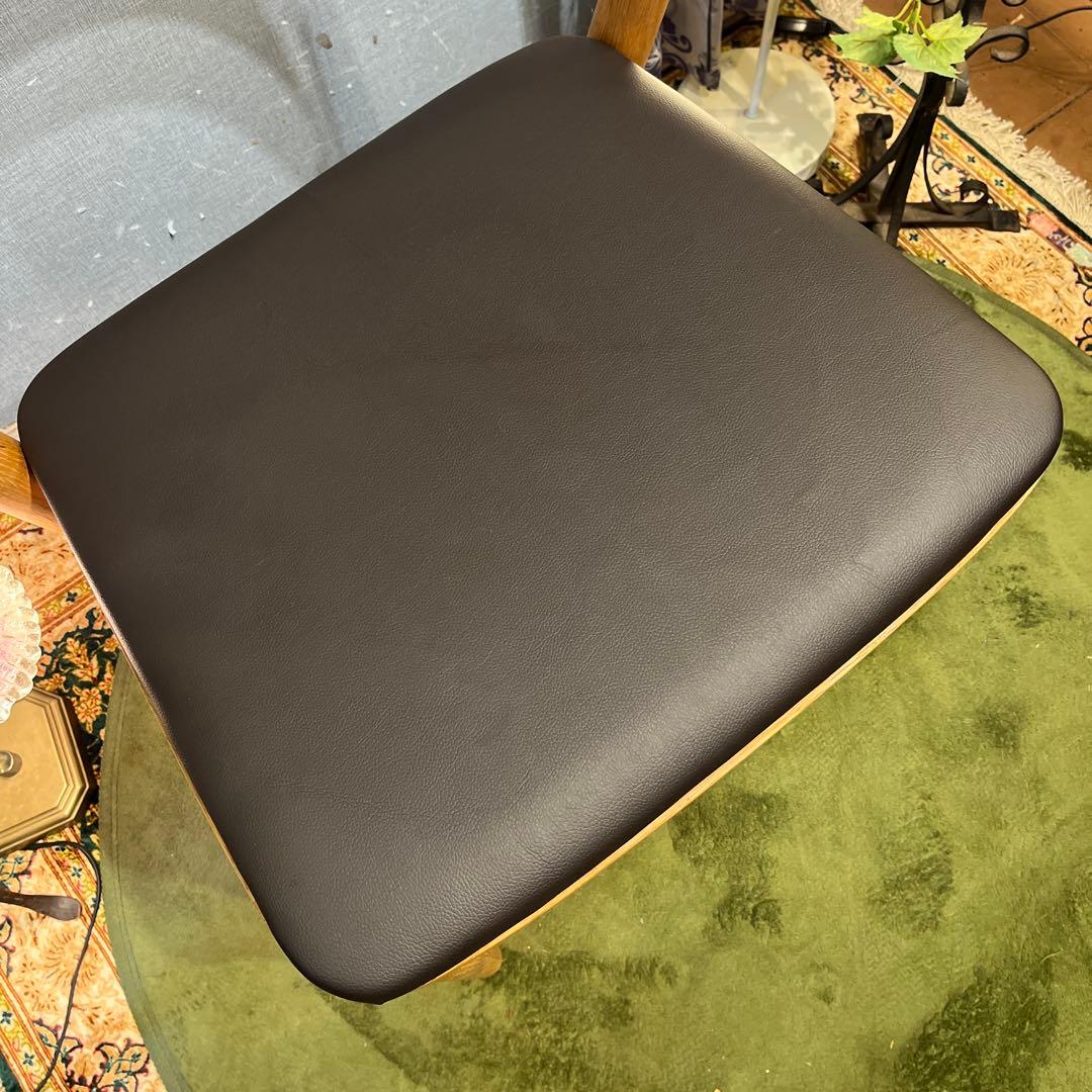 ウニコ　unico SOLK チェア カスタマイズモデル　　座面張り込み仕上げ