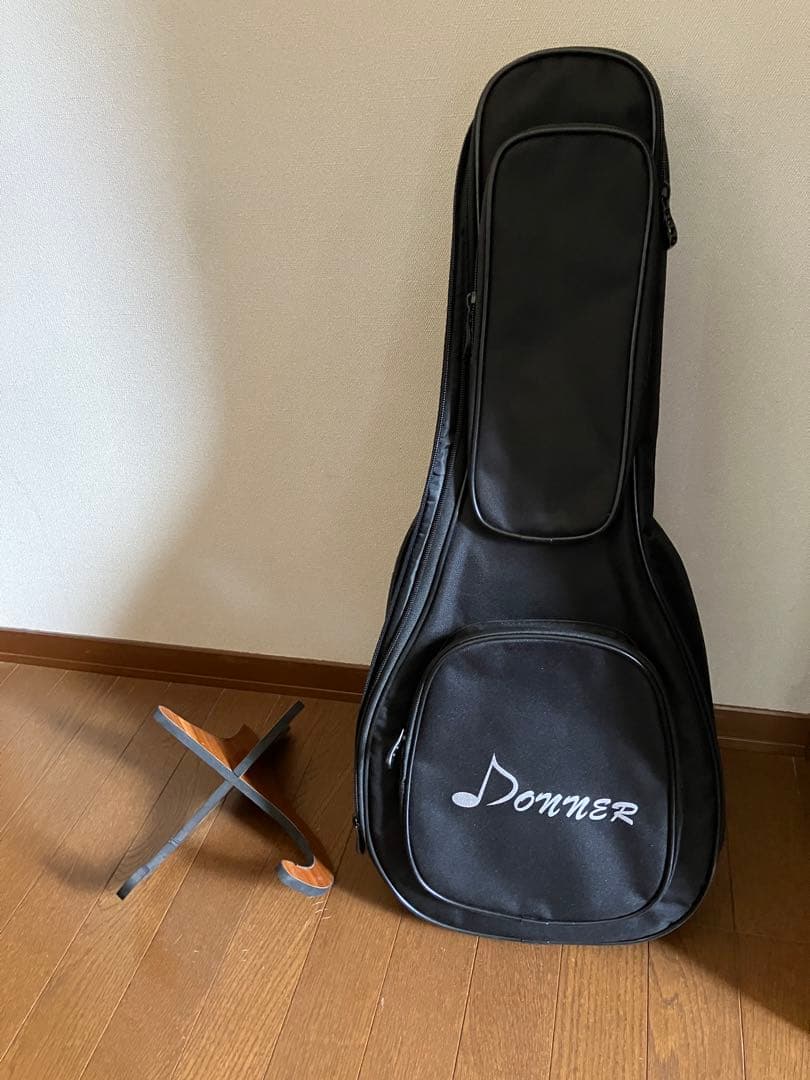 ルーマニア製　マンドリン HORA ケース、スタンド付