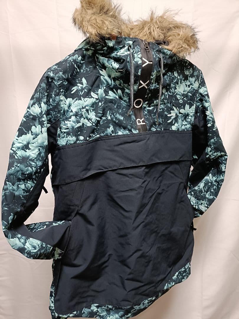 ROXY フローラル柄 アウター　Lサイズ