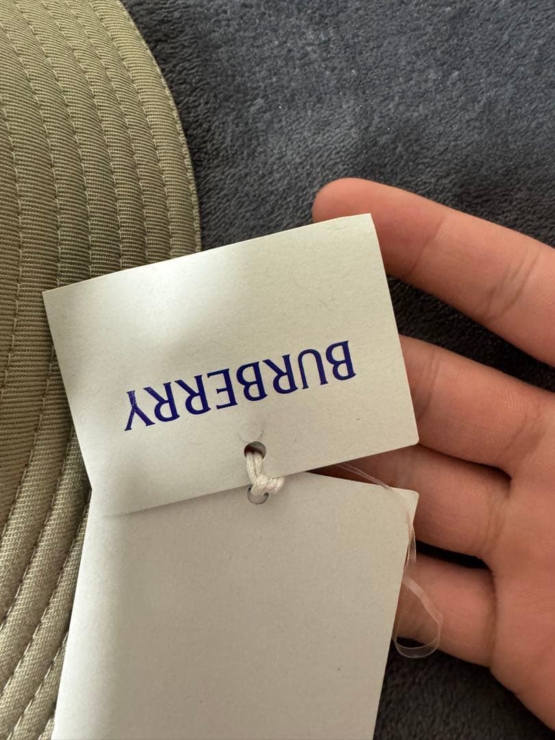 BURBERRY ベージュ バケットハット M