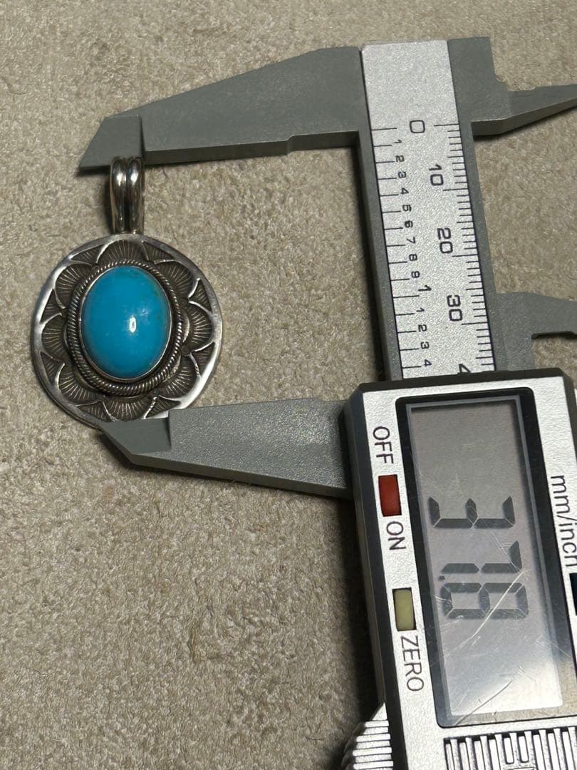 新品　インディアンジュエリー　ターコイズ　ペンダントトップ　故ゲイリーリーブス