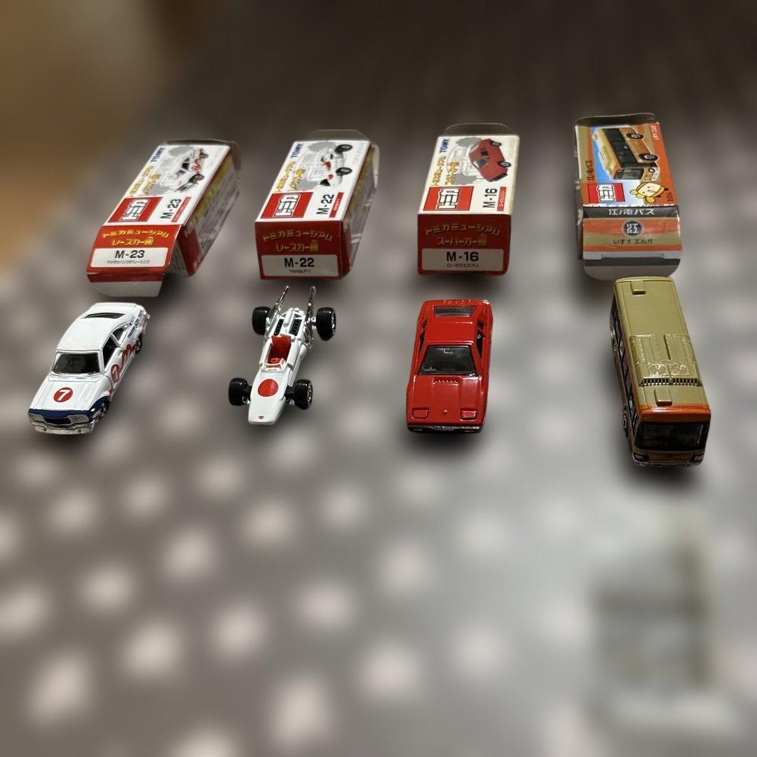 トミカ22個セット(AEON7個、ミュージアム3個、江ノ電バス1個、新幹線3個)