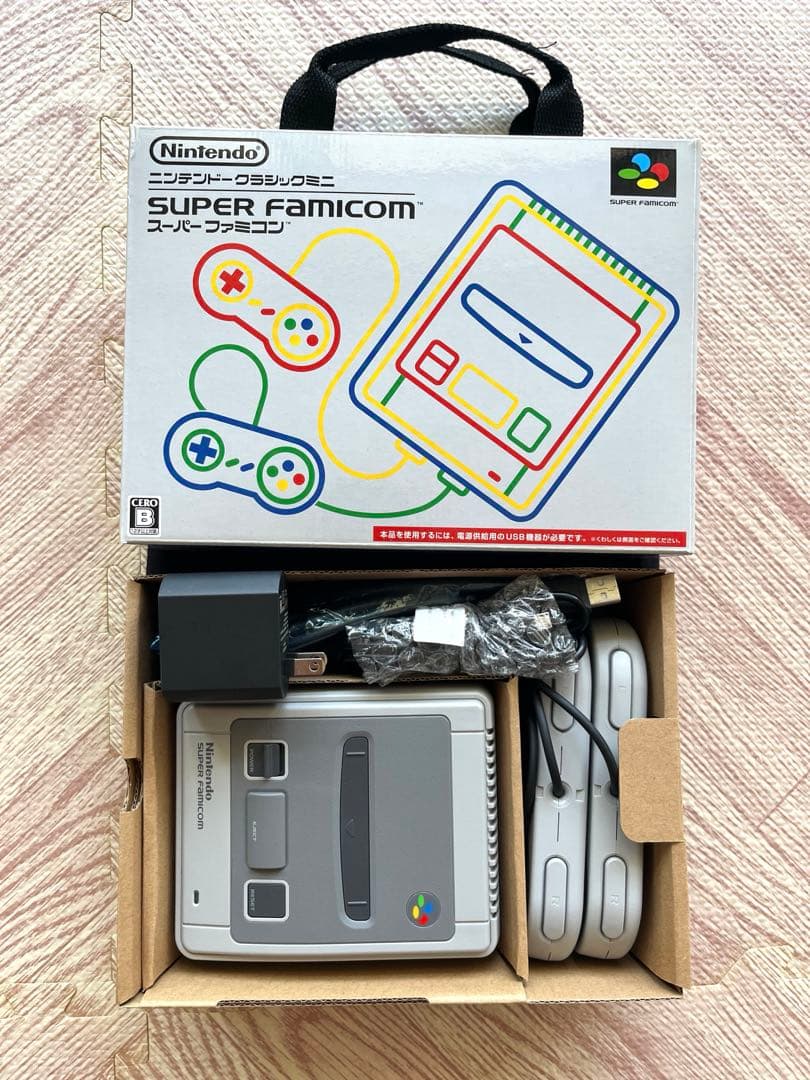 【美品】Nintendo ニンテンドークラシックミニ スーパーファミコン 本体