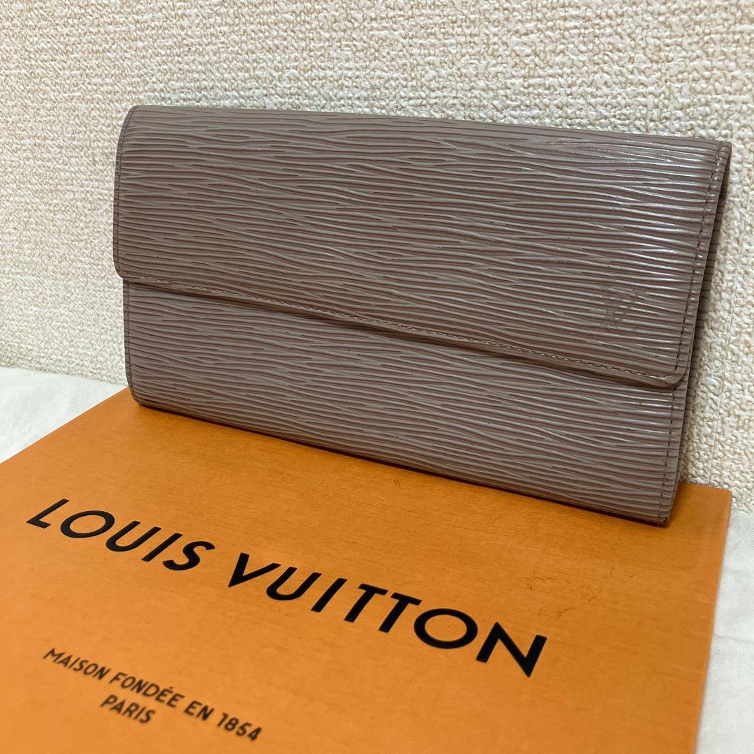 ✨美品✨ルイヴィトン　二つ折り　長財布 ポルトモネ クレディ リラ　グレージュ