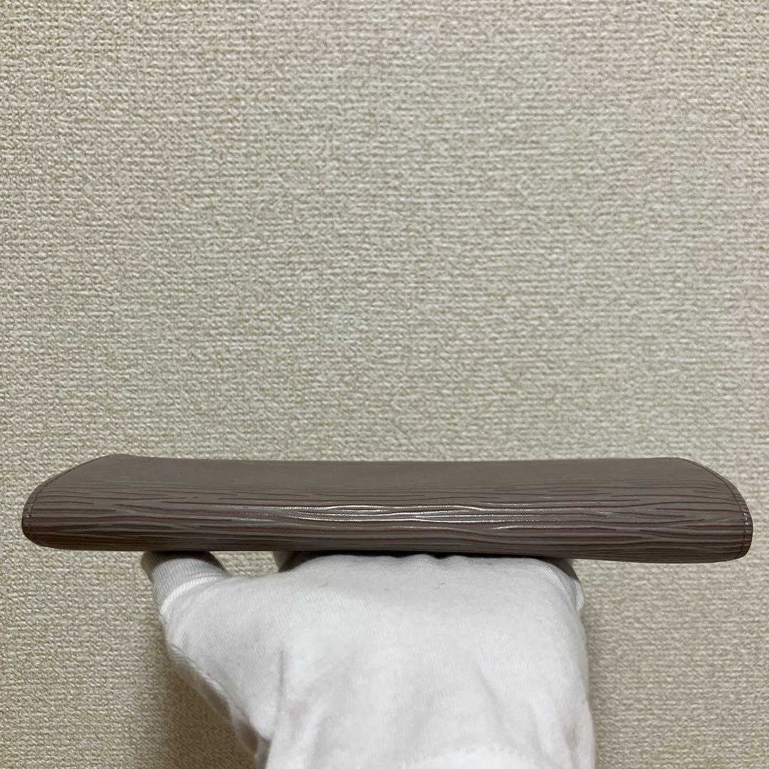 ✨美品✨ルイヴィトン　二つ折り　長財布 ポルトモネ クレディ リラ　グレージュ