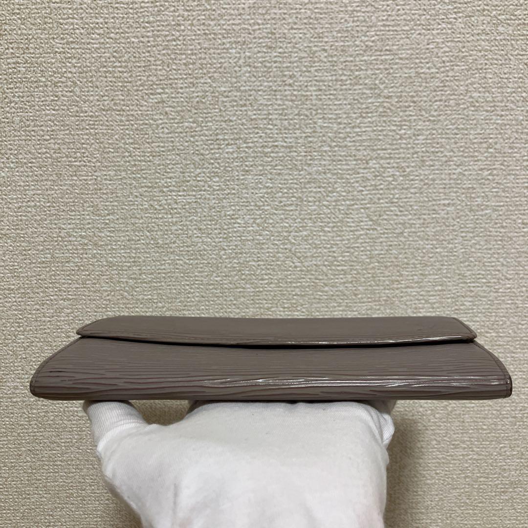 ✨美品✨ルイヴィトン　二つ折り　長財布 ポルトモネ クレディ リラ　グレージュ