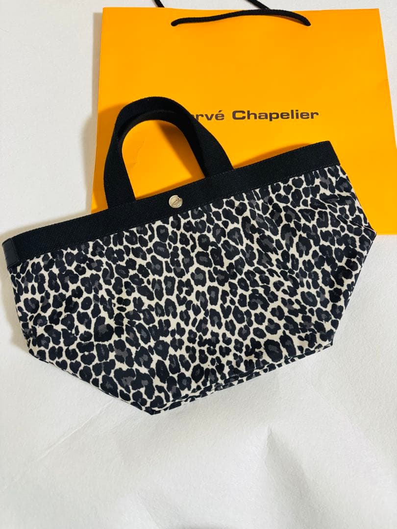 【限定/極美品】エルベシャプリエ パンサーブラン 707 バッグ 黒 ノワール