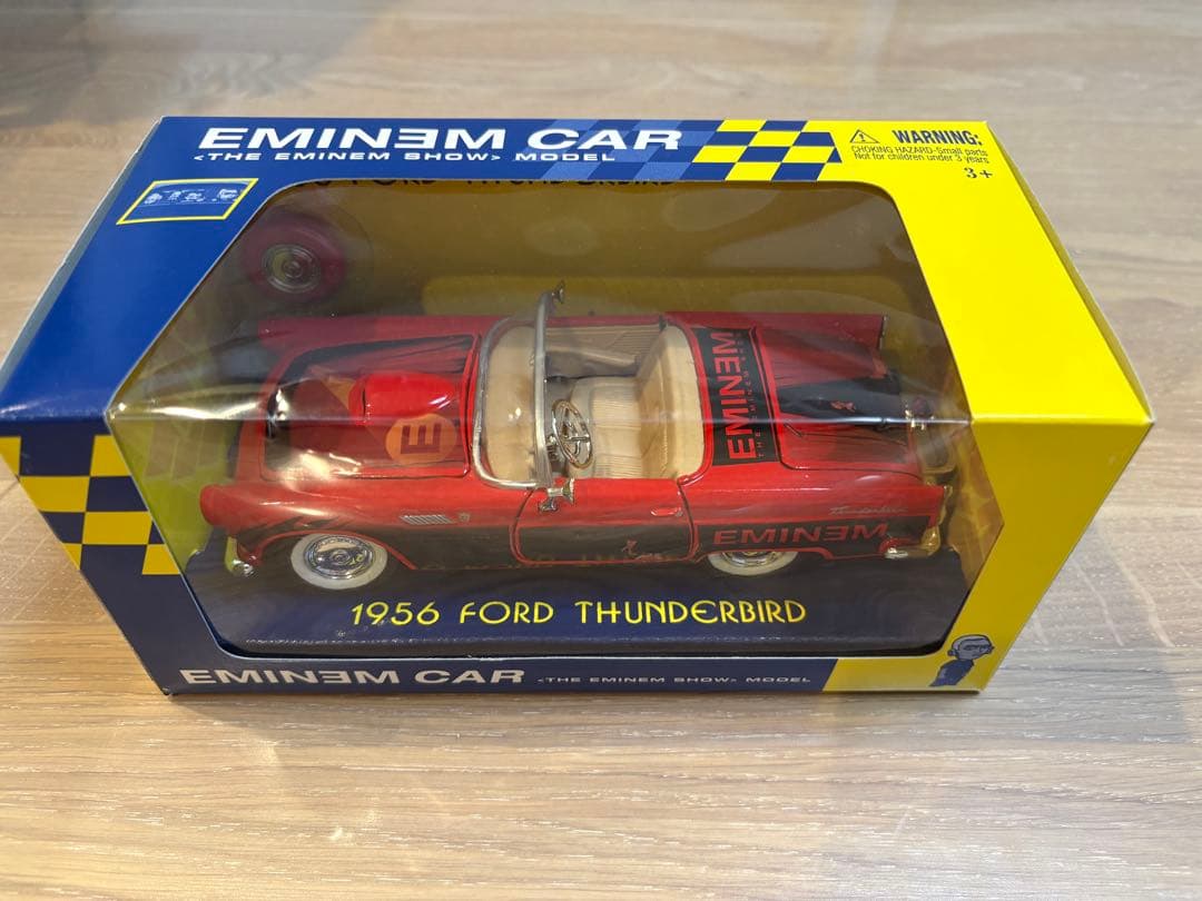 EMINEM CAR FORD THUNDERBIRD赤＋2点