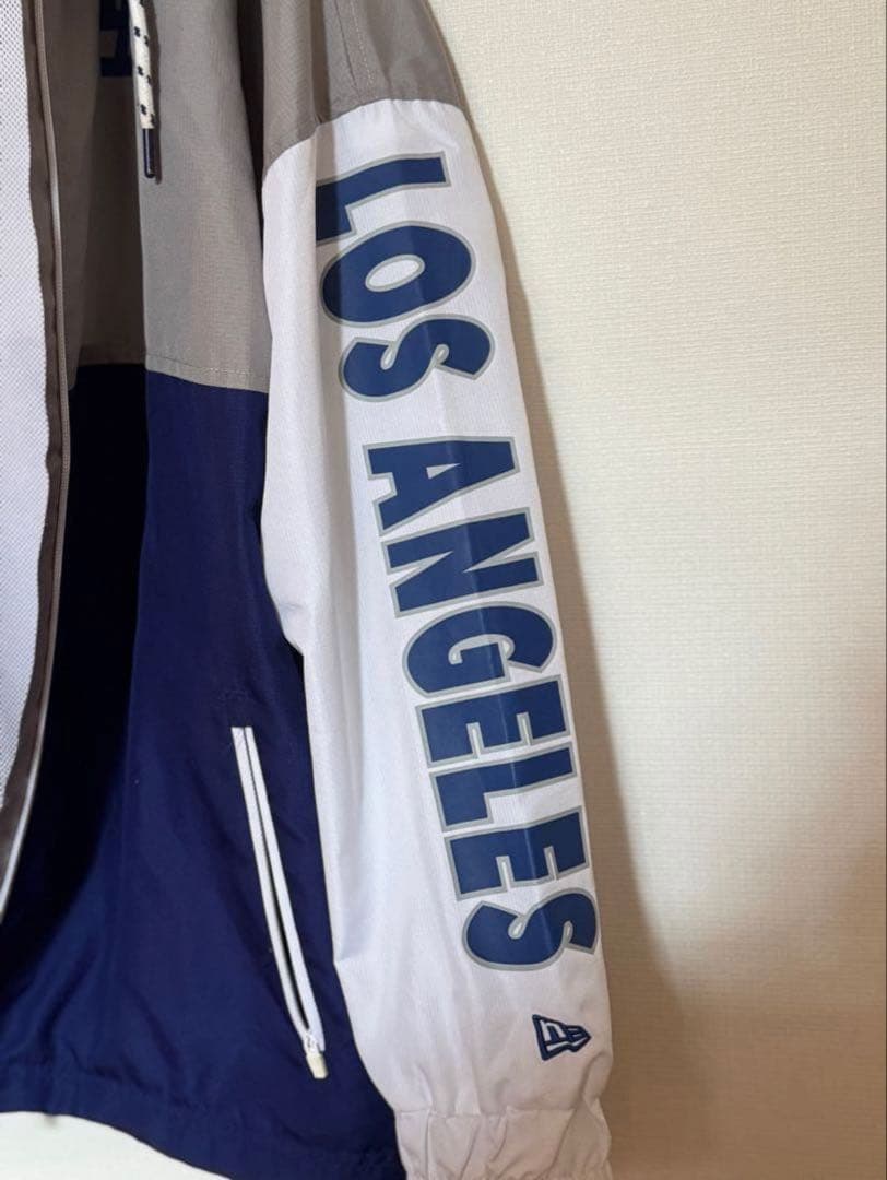 MLB公式 ニューエラ ウィンドブレーカー　Los Angeles