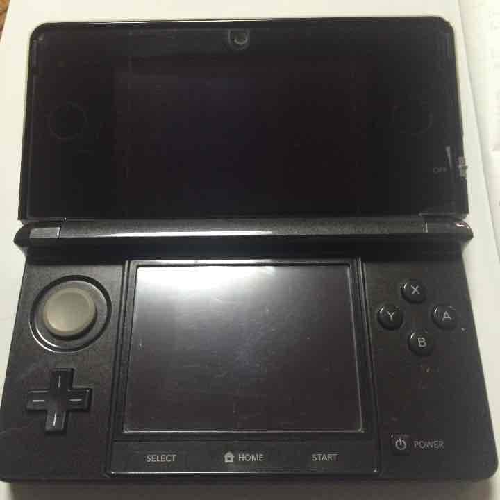 3DS本体ブラック