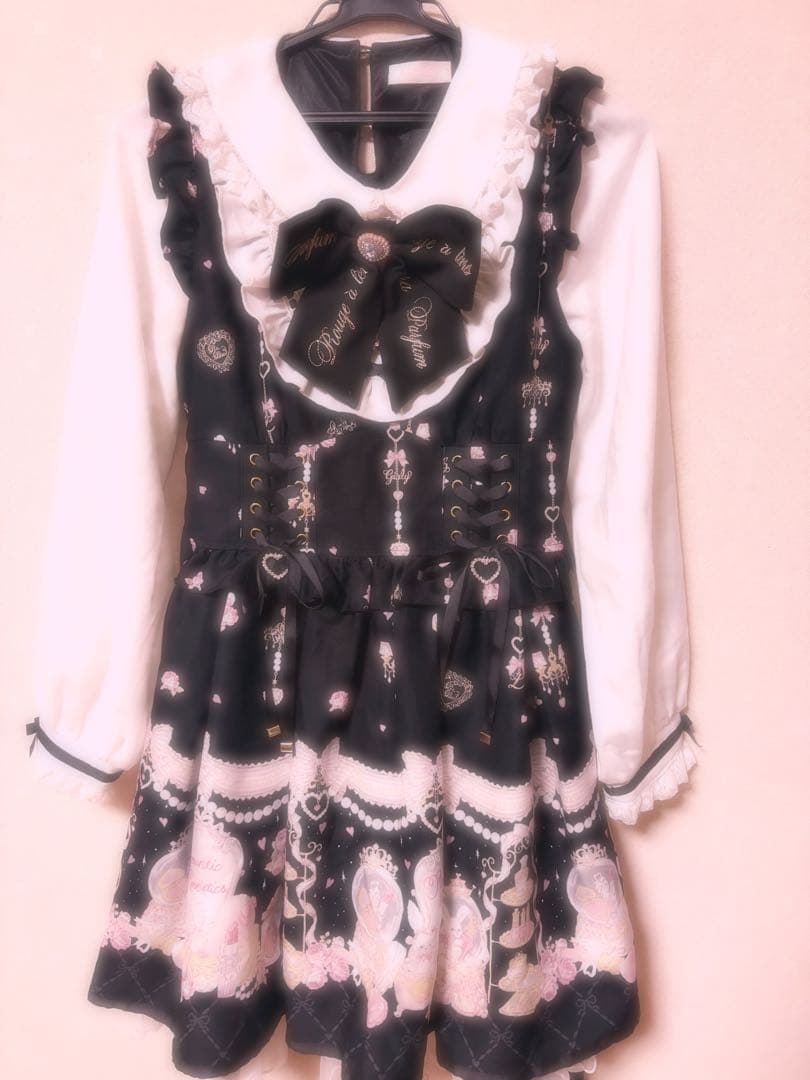 LIZ LISA RomanticCosmetics柄ワンピース黒