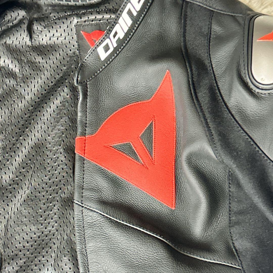 ダイネーゼ レザージャケット バイクウェア サイズ54 黒✖️赤