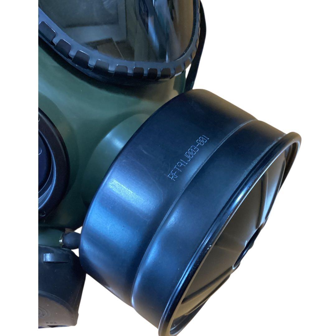 【米軍放出品】M40 ガスマスク（サイズM）フィルター付き