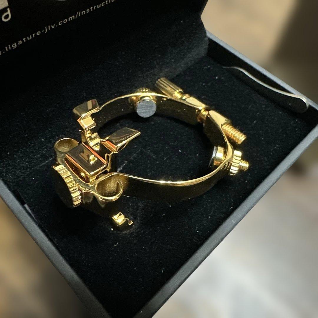 JLV アルトサックスリガチャー 24Kゴールド仕様