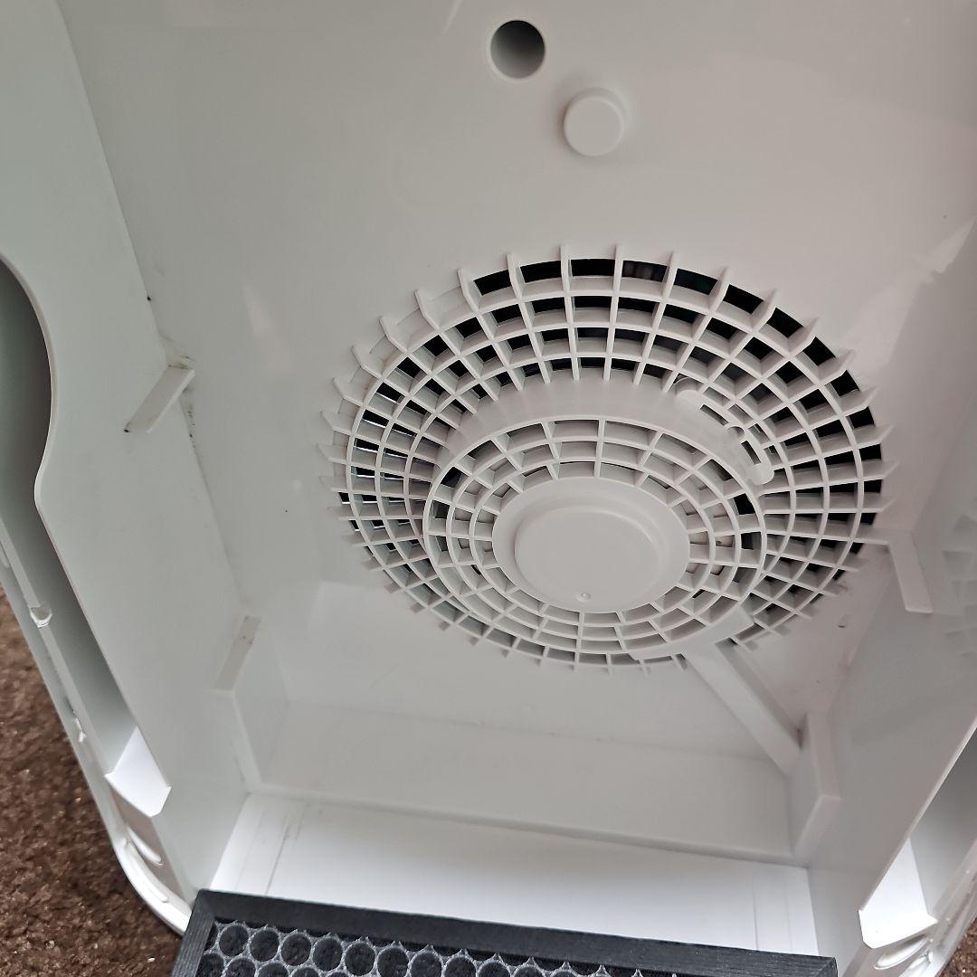 マ*ン様 SHARP 空気清浄機 FU-R50-W 14畳　プラズマクラスター7