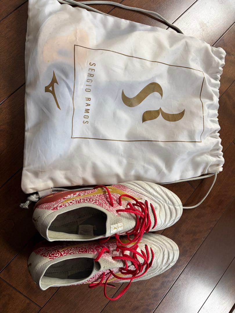 モレリアネオ4 β Mizuno Sergio Ramos サッカーシューズ