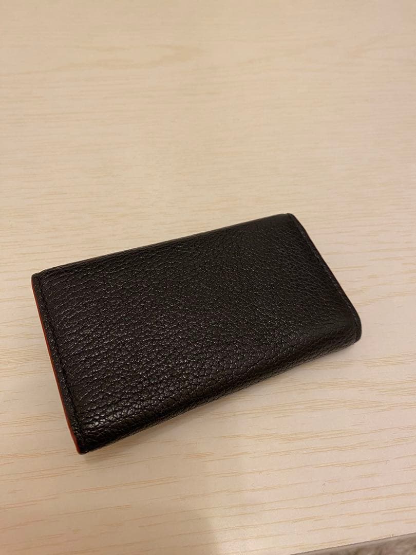 MIU MIU レザーキーケース