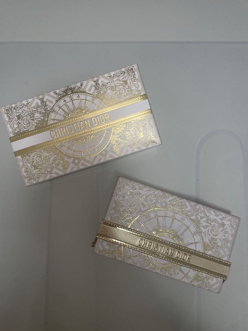 【Dior】アイシャドウ　チーク　リップカラー　ハイライト　パレット