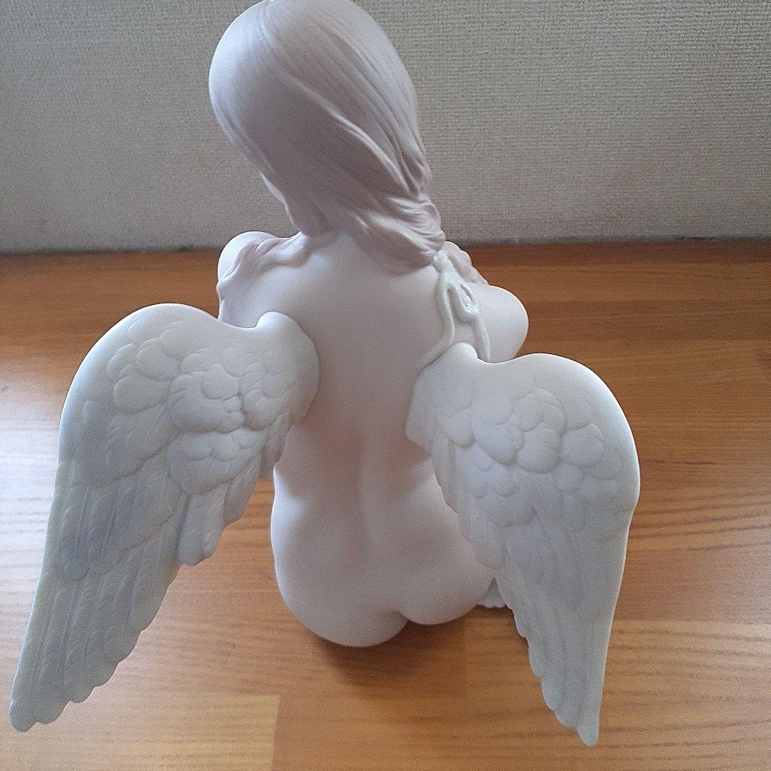 リヤドロ　陶器製 天使の像 約20cm