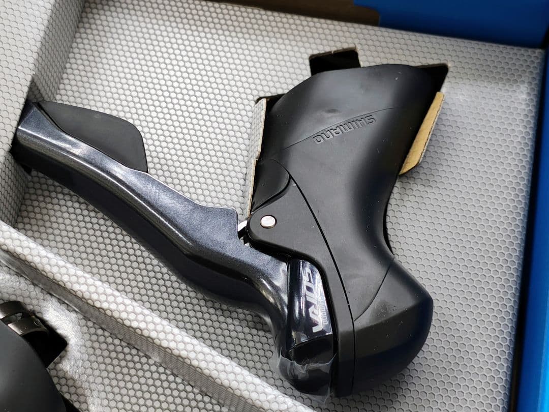 シマノ　ST-R3000　SORA　STI　2x3　新品未使用