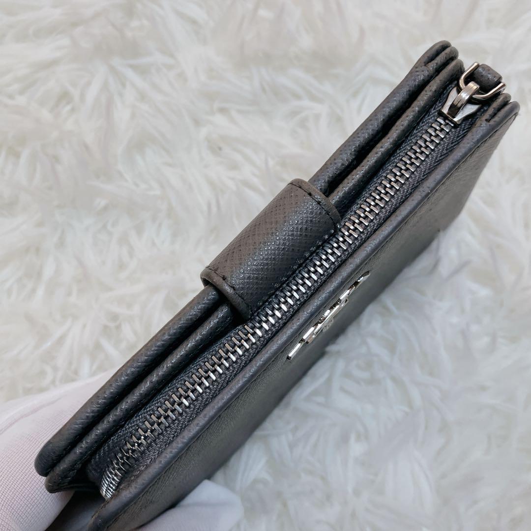 美品 正規品 PRADA サフィアーノ 1ML225 グレー 灰 二つ折り