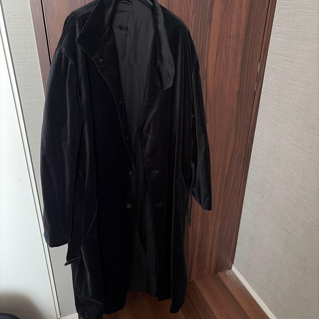 黒 ベルベット トレンチコート