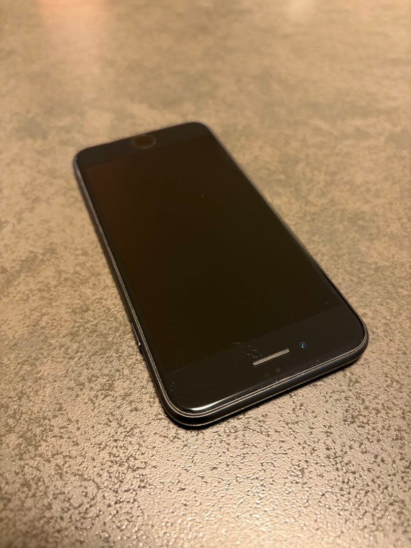 Apple iPhone SE (第2世代) 128G