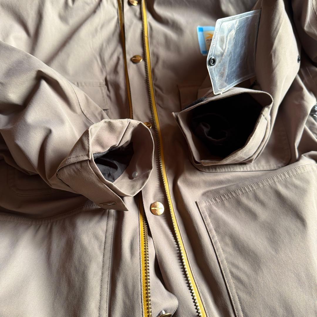 ベージュ フード付きジャケットとオーバーオールセット