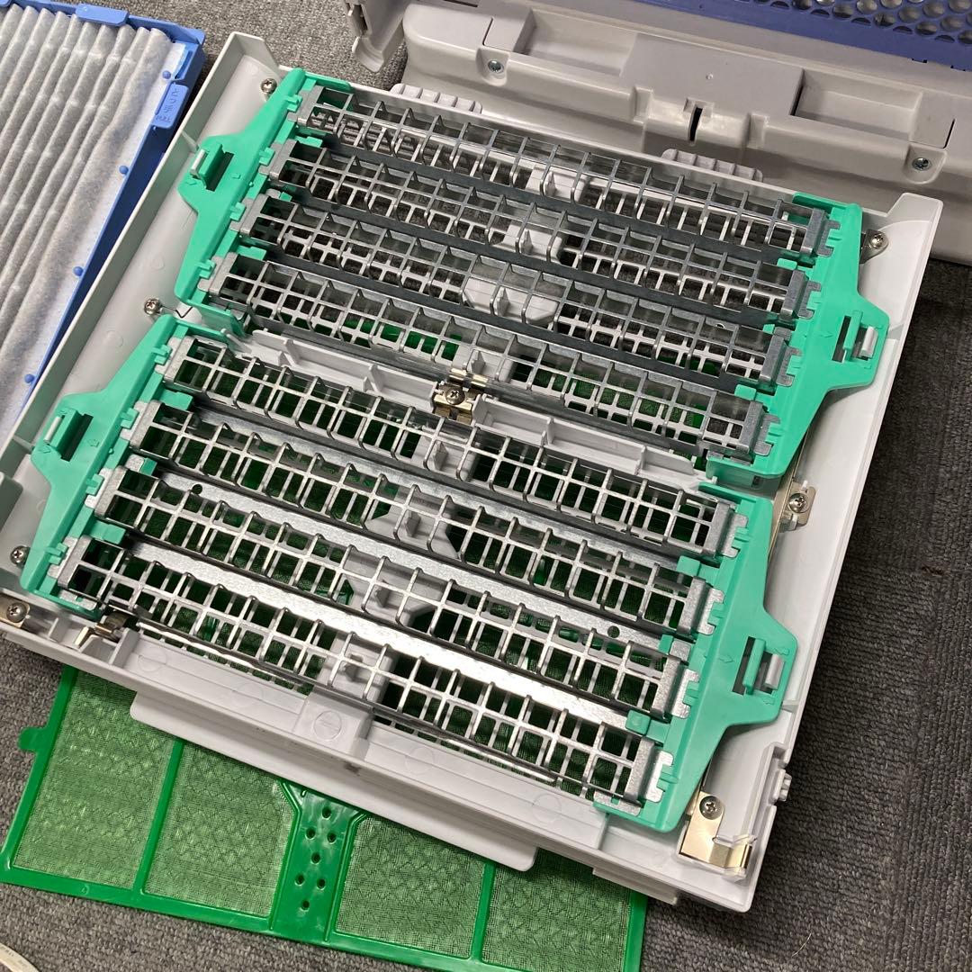 美品　空気清浄機 DAIKIN MC75LKS-W