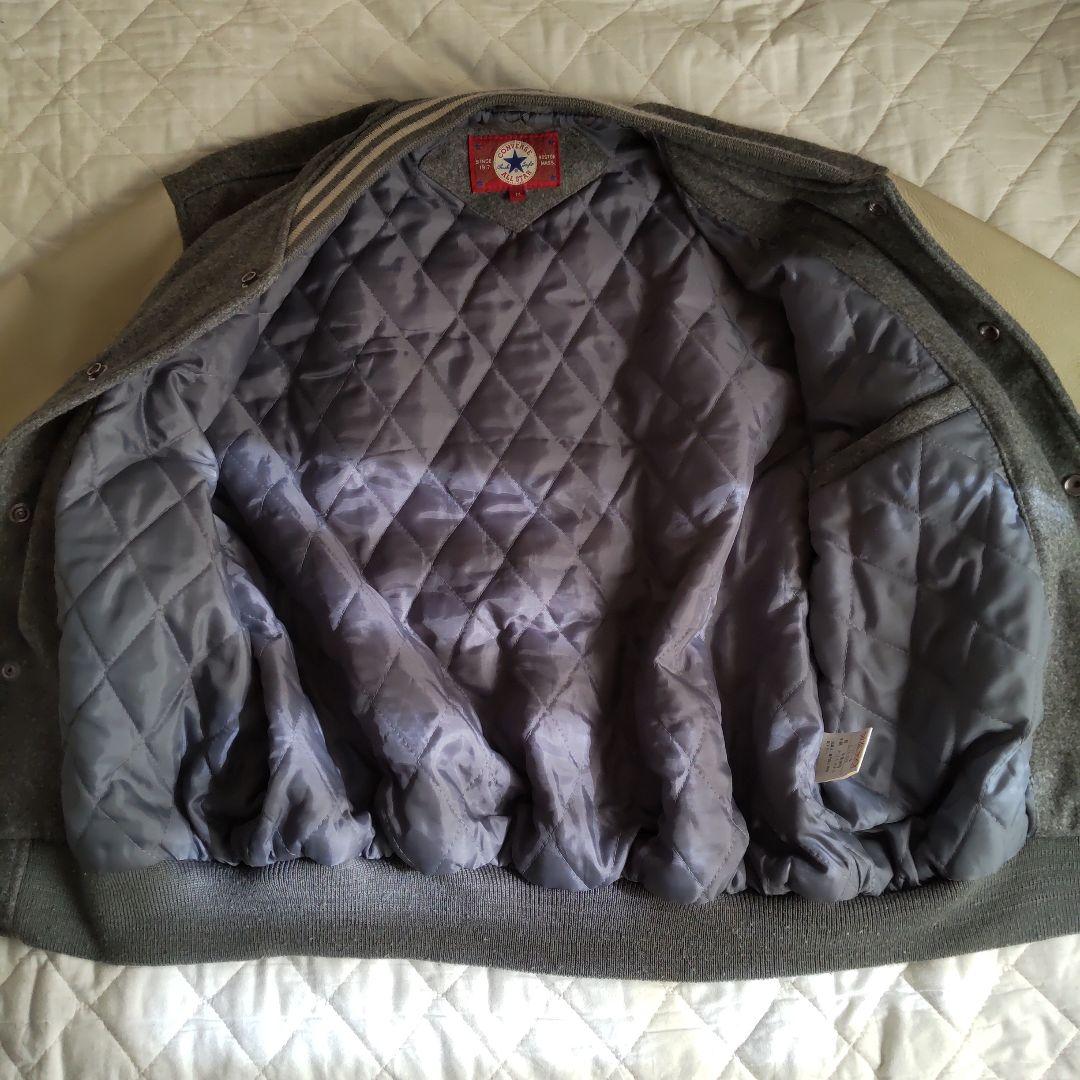 袖牛革 スタジャン グレー/アイボリー Ｍ