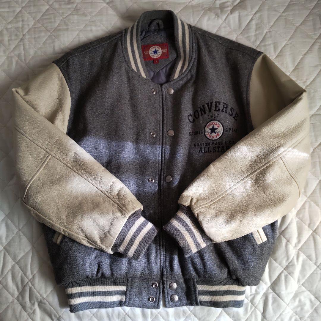 袖牛革 スタジャン グレー/アイボリー Ｍ