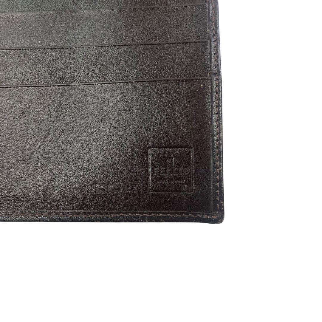 FENDI フェンディ 長財布 ズッカ 折り財布 フラップ 本革