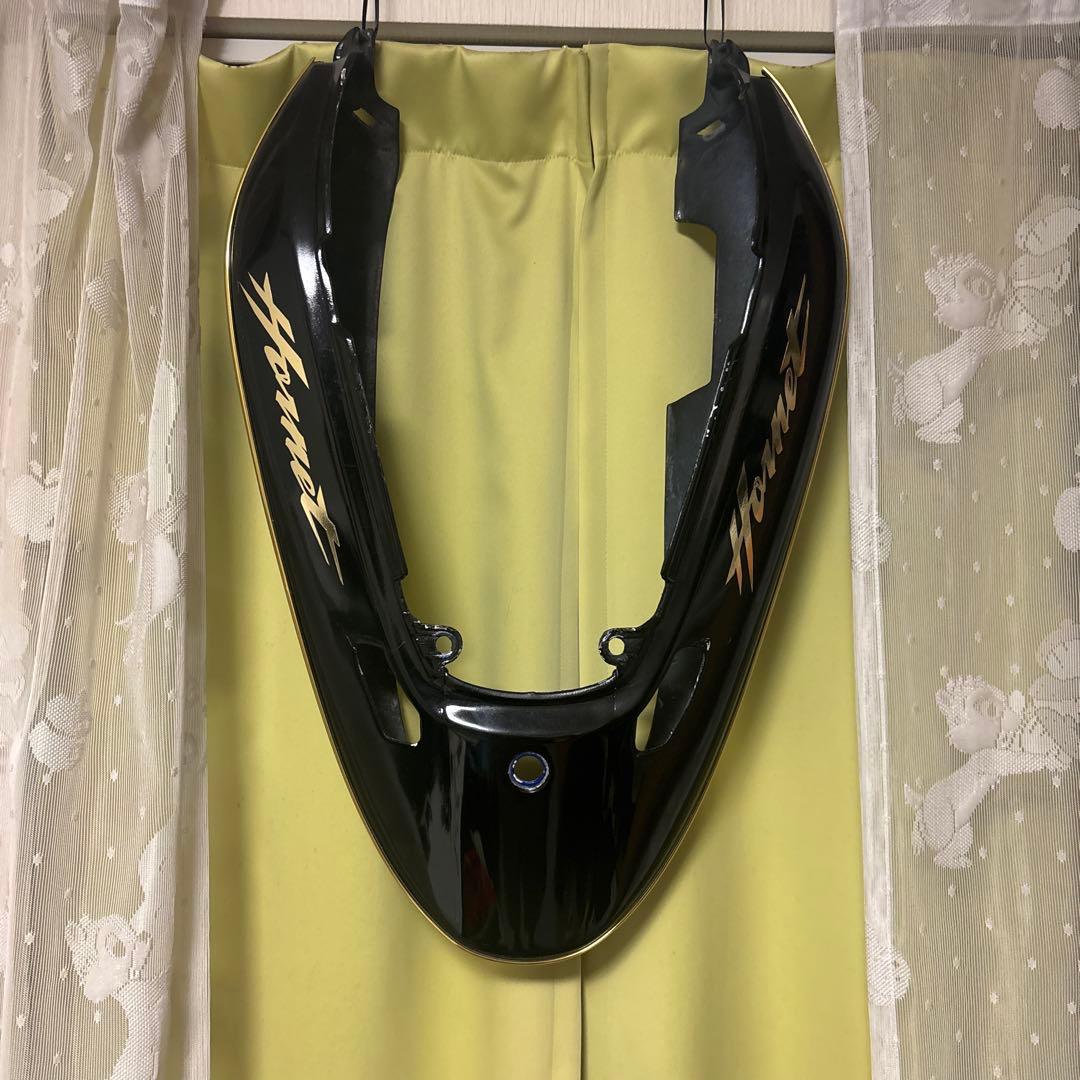 ホーネット 純正テールカウル