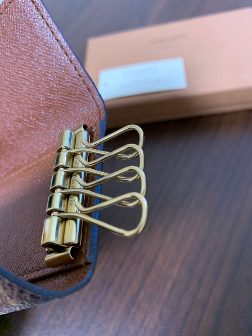 未使用　ルイヴィトンキーケース　正規品