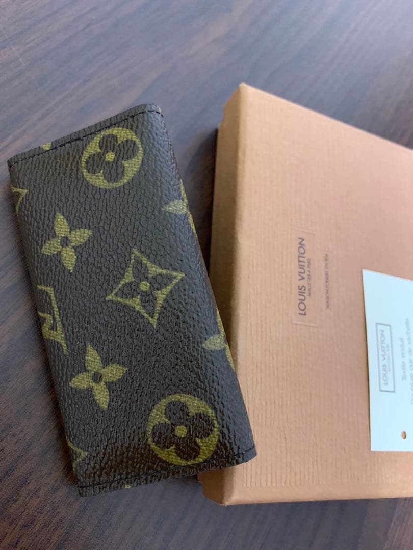 未使用　ルイヴィトンキーケース　正規品